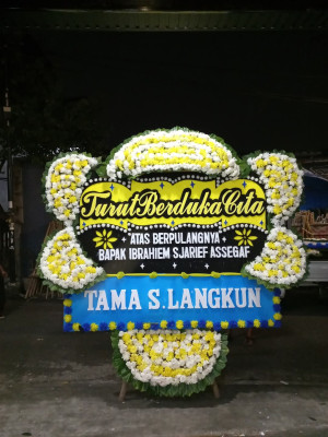Papan Bunga Duka di Plaju Darat